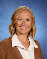 Portrait of Mindy Luthman, K-6 Counselor